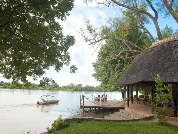 Nkwali - Lodge